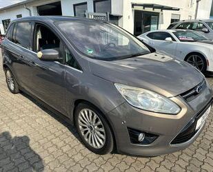 Ford Ford Grand C-Max Grand C-MAX Titanium/Pano/AHK Gebrauchtwagen