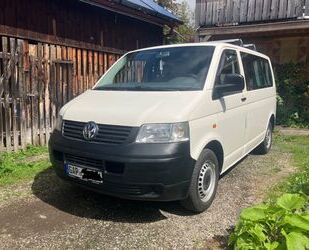 VW Volkswagen VW T5 Transporter // Camper // 9 - Sitz Gebrauchtwagen