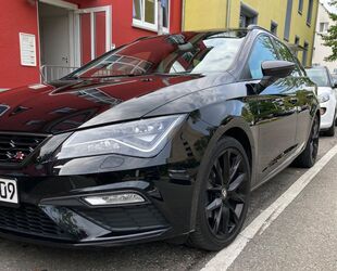 Seat Seat Leon 1.5 TSI ACT 110kW FR Black Matt DSG Spo. Gebrauchtwagen