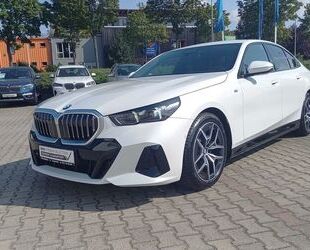 BMW BMW 520i M Sportpaket/AHK/Standhzg/Driving+/Komfor Gebrauchtwagen