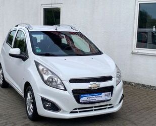 Chevrolet Chevrolet Spark 1.2 KLIMAANLAGE/TEILLEDER/5.türig/ Gebrauchtwagen