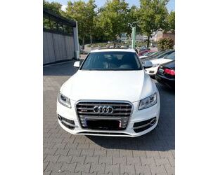 Audi Audi SQ5 3.0 TDI competition AHK,Pano,Kamera,Navi Gebrauchtwagen