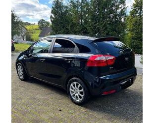 Kia Kia Rio 1.2 CVVT Top Zustand Gepflegter Zweitwage Gebrauchtwagen