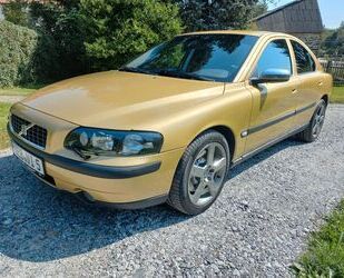 Volvo Volvo S60 2.3 T5 Comfort **Sammlerzustand** Gebrauchtwagen