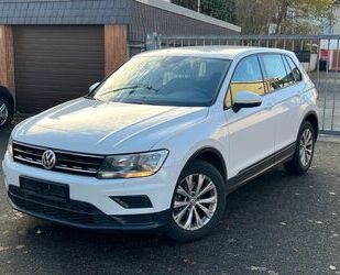 VW Volkswagen Tiguan NAVI,PDC Gebrauchtwagen