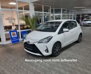 Toyota Toyota Yaris 1.5 Dual-VVT-iE Team D SHZ+ALU Gebrauchtwagen