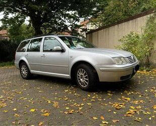 VW Volkswagen VW Bora Variant 1.6 Benziner Gebrauchtwagen