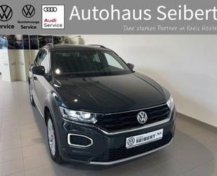 VW Volkswagen T-Roc 1.5 TSI ACT Sport OPF *ACC*AHK* Gebrauchtwagen