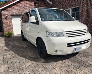 VW Volkswagen T5 Multivan United 2,5 TDI 131 PS / Cam Gebrauchtwagen