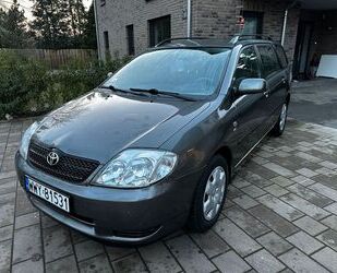 Toyota Toyota Corolla Combi 1.4 - Gebrauchtwagen