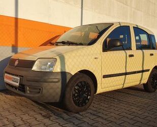 Fiat Fiat Panda 1.1 8V Active Allwetter 2. Hand Gebrauchtwagen