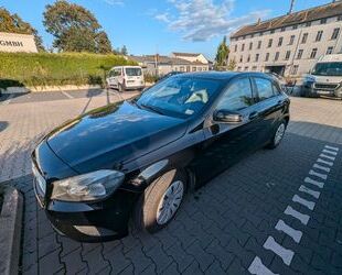 Mercedes-Benz Mercedes-Benz A 180 BlueEFFICIENCY - Top gepflegt, Gebrauchtwagen