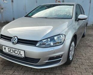 VW Volkswagen Golf VII Lim. Trendline BMT Gebrauchtwagen