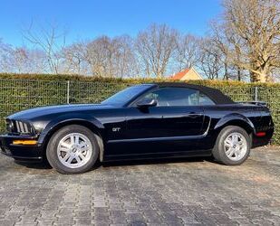 Ford Ford Mustang GT V8 Cabrio Gebrauchtwagen