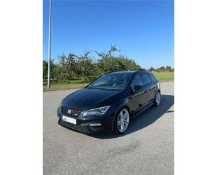 Seat Seat Leon 2.0 TSI Start&Stop ST CUPRA 300 DSG CUP. Gebrauchtwagen