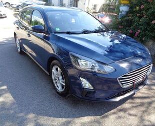 Ford Ford Focus Turnier 1.5 Cool & Connect Gebrauchtwagen