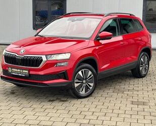 Skoda Skoda Karoq Tour 4x4 #PANO#1HAND#GARANTIE#8xREIFEN Gebrauchtwagen