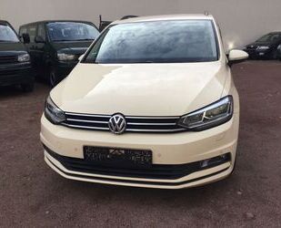 VW Volkswagen Touran 2.0 TDI SCR DSG Highline,Standhe Gebrauchtwagen