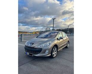 Peugeot Peugeot 308 Sport Plus 120 VTi Panoramadach + CarP Gebrauchtwagen