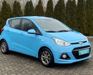 Hyundai Hyundai i10 1,2 FIFA World Cup Edition*KLIMA*SHZ*T Gebrauchtwagen