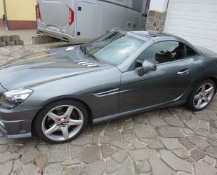 Mercedes-Benz Mercedes-Benz SLK 200 - AMG-Line mit 9G-Tronic Gebrauchtwagen