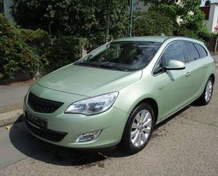 Opel Opel Astra J Sports Tourer 1.6i Design Ed. Klima, Gebrauchtwagen