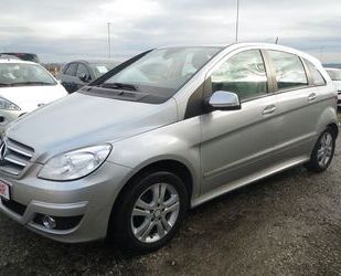 Mercedes-Benz Mercedes-Benz B 170 *BlueEfficiency*Klima*AHK*BT*S Gebrauchtwagen