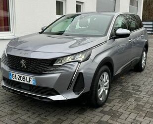 Peugeot Peugeot 5008 1.5 BlueHDI Active 7-Sitzer Navi Kame Gebrauchtwagen