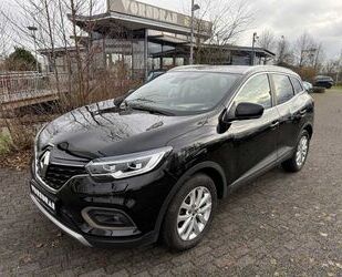 Renault Renault Kadjar Limited Deluxe TCe140 SHZ PDC vo+hi Gebrauchtwagen