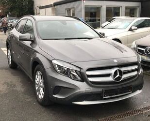 Mercedes-Benz Mercedes-Benz GLA 200 d 4MATIC DCT Urban Urban Gebrauchtwagen