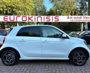 Smart Smart forfour 66kW DCT*SPORT*NAVI*SHZ*eSD*KAM* Gebrauchtwagen