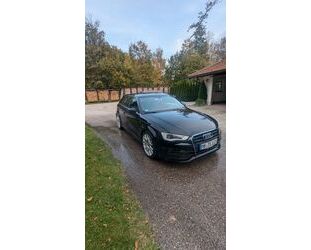 Audi Audi A3 1.2 TFSI Attraction Attraction Gebrauchtwagen