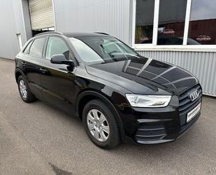 Audi Audi Q3 BLACK EDITION S-Line 2.0 basis NAVI KeyGO Gebrauchtwagen