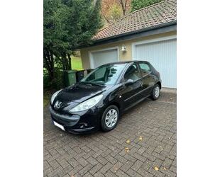 Peugeot Peugeot 206 1.4 75 Tüv Neu - Sehr Gepflegt Gebrauchtwagen