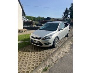 Ford Ford Focus 1,8 Titanium Titanium Gebrauchtwagen