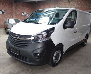 Opel Opel Vivaro Kasten L1H1 Klima Kamera AHK Scheckh Gebrauchtwagen