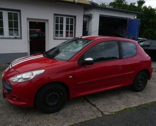 Peugeot Peugeot 206 + Basis Gebrauchtwagen