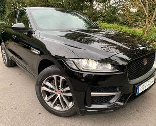 Jaguar Jaguar F-Pace R-sport 25t AWD - PANORAMA + black-p Gebrauchtwagen