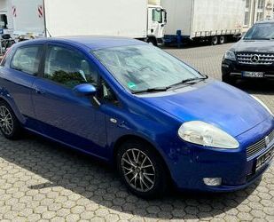 Fiat Fiat Grande Punto 1.4 8V Dynamic*136 TKM*KLIMA*ALU Gebrauchtwagen