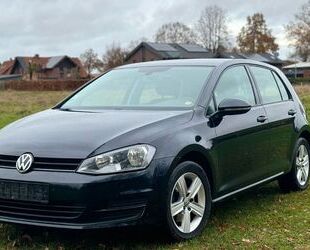 VW Volkswagen Golf 1.6 TDI Navi PDC Euro 5 Tempomat Gebrauchtwagen