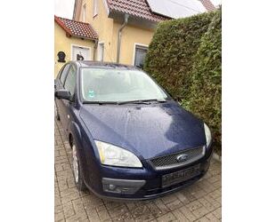 Ford Ford Focus 1,6 Ambiente Ambiente Gebrauchtwagen