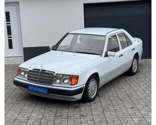 Mercedes-Benz Mercedes-Benz 260 E /W124/1Hand/Kein Rost/Top Gepf Gebrauchtwagen