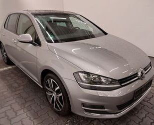 VW Volkswagen Golf VII Lim. Highline BMT *NAVI*LEDER* Gebrauchtwagen