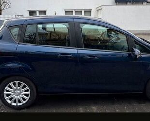 Ford Ford B-Max 1,6 TDCi 70kW SYNC Edition SYNC Edition Gebrauchtwagen