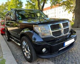 Dodge Dodge Nitro. TOP ZUSTAND 2.8 D. 4WD Autom. TUV Gebrauchtwagen