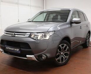 Mitsubishi Mitsubishi Outlander 7 Sitze 4WD Kamera Soundsyste Gebrauchtwagen