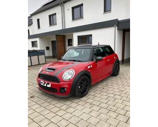 Mini MINI Cooper S R56 mit John Cooper Works Kit Gebrauchtwagen