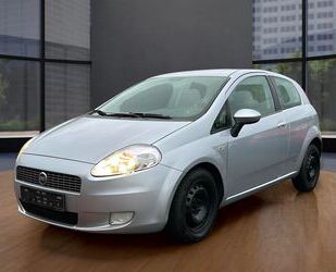 Fiat Fiat Grande Punto 1.2 8V Active LANGE TÜV+Klima+Se Gebrauchtwagen