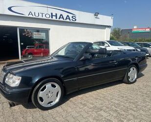 Mercedes-Benz Mercedes-Benz E 200 124 Final Edition*AMG Räder *L Gebrauchtwagen