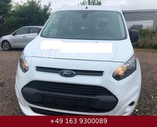 Ford Ford Tourneo Connect 1.5 EcoBlue Titanium AUTOM NA Gebrauchtwagen